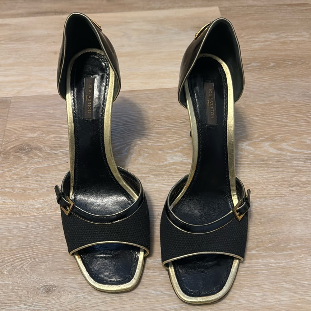Louis Vuitton open toe pumps